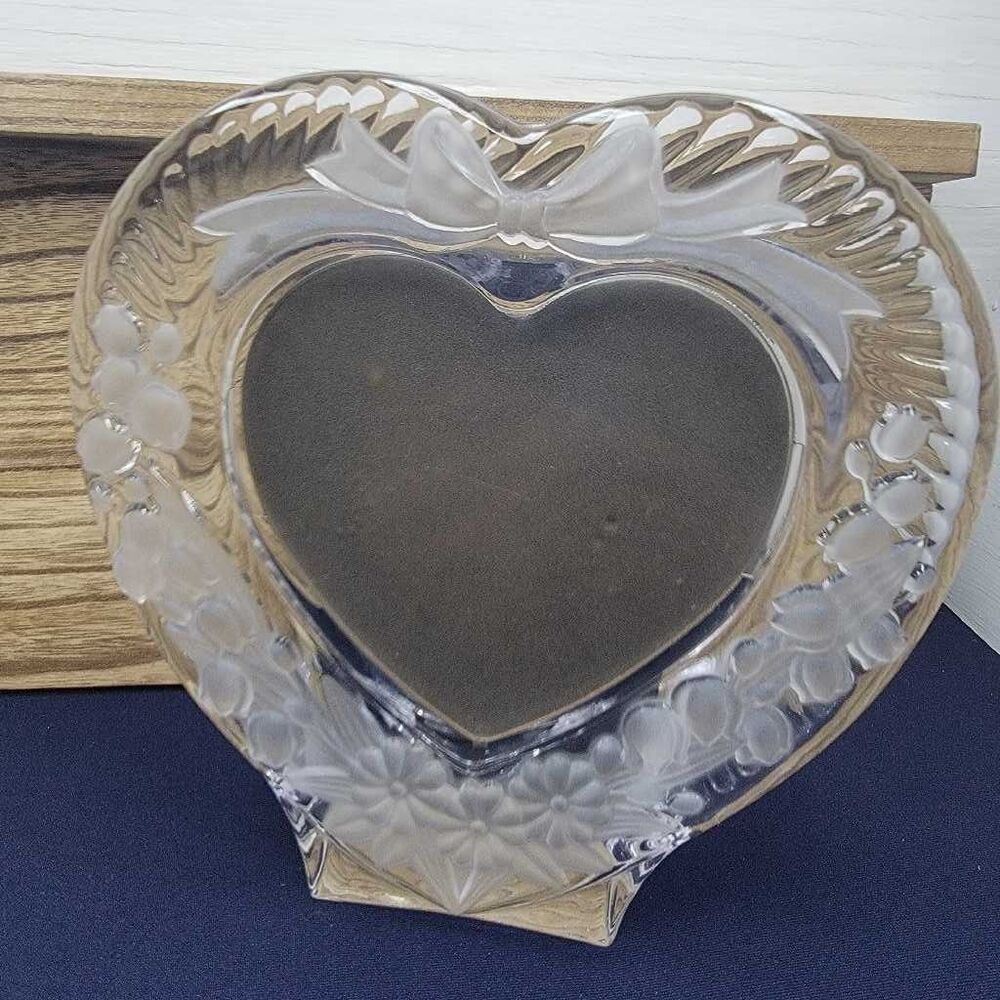Home Beautiful Heart Photo Frame Clear Glass Bow Floral Design Wedding Japan